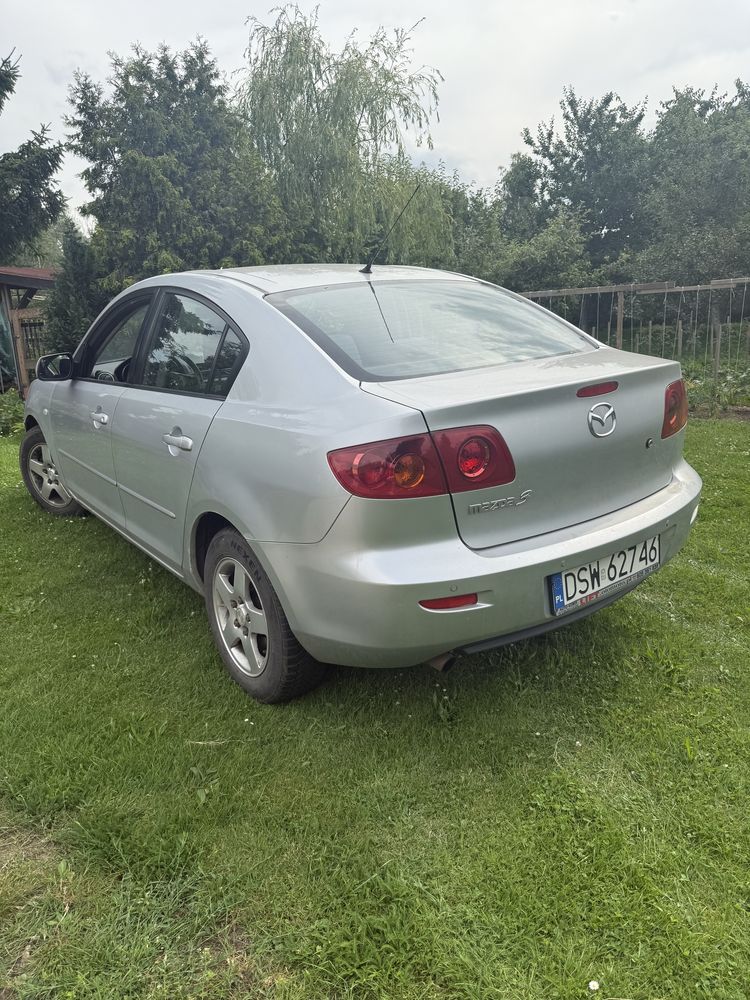Mazda 3 1.6 benzyna 105km