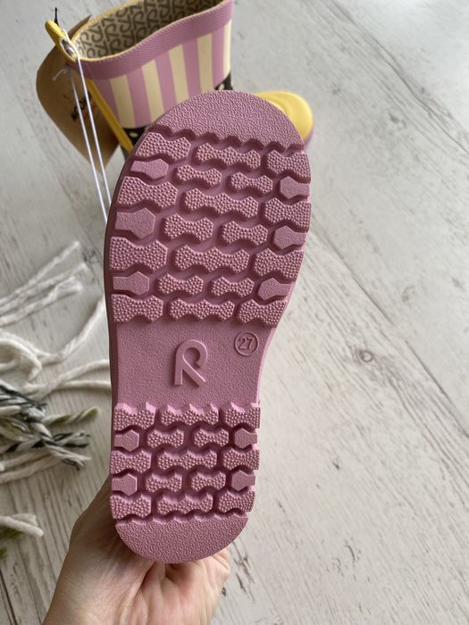 Яскраві гумові чобітки від Reima для дівчинки р. 28