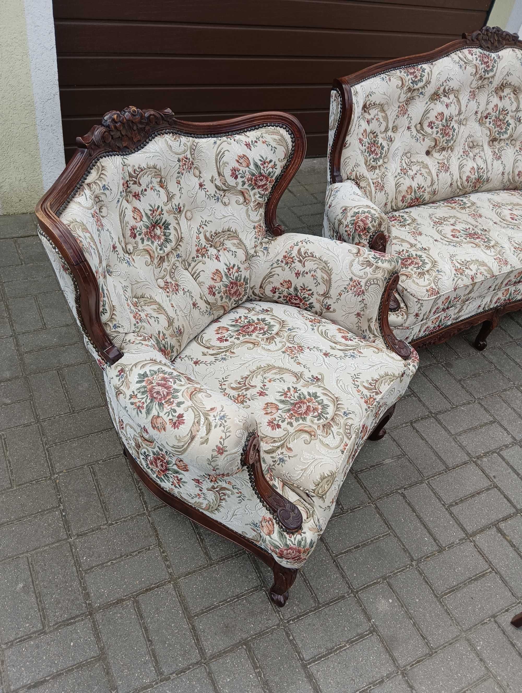 sprzedam meble w stylu Ludwikowskim