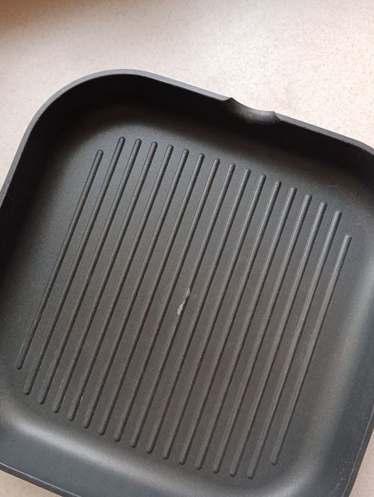 Сковорідка для грилю, виробництва Італії , нова