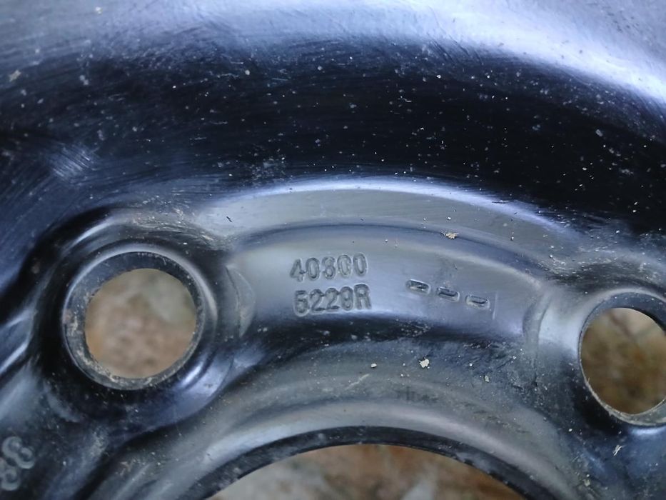 Jante frente esquerda MERCEDES-BENZ Citan (420)