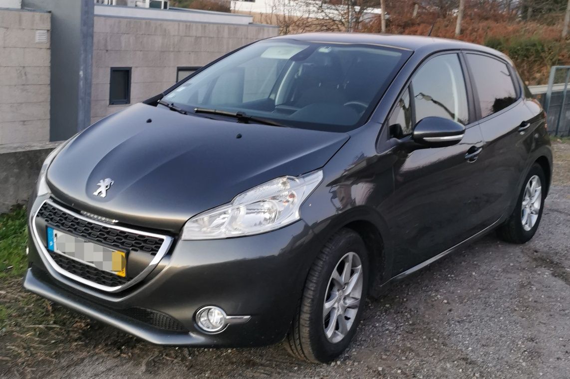 Peugeot 208 1.4 hdi