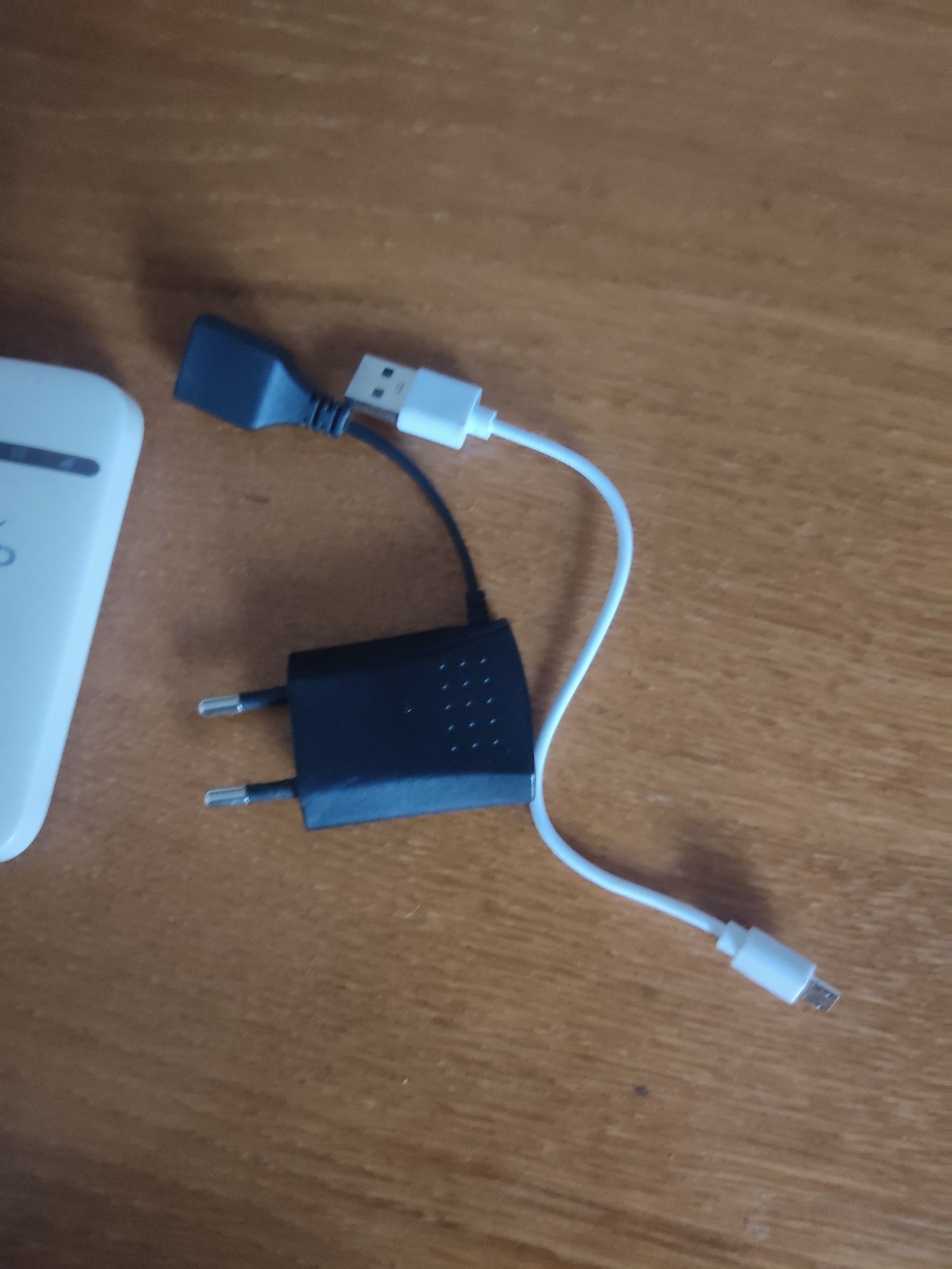 GSM роутер WiFi ZTE MF65m wht+