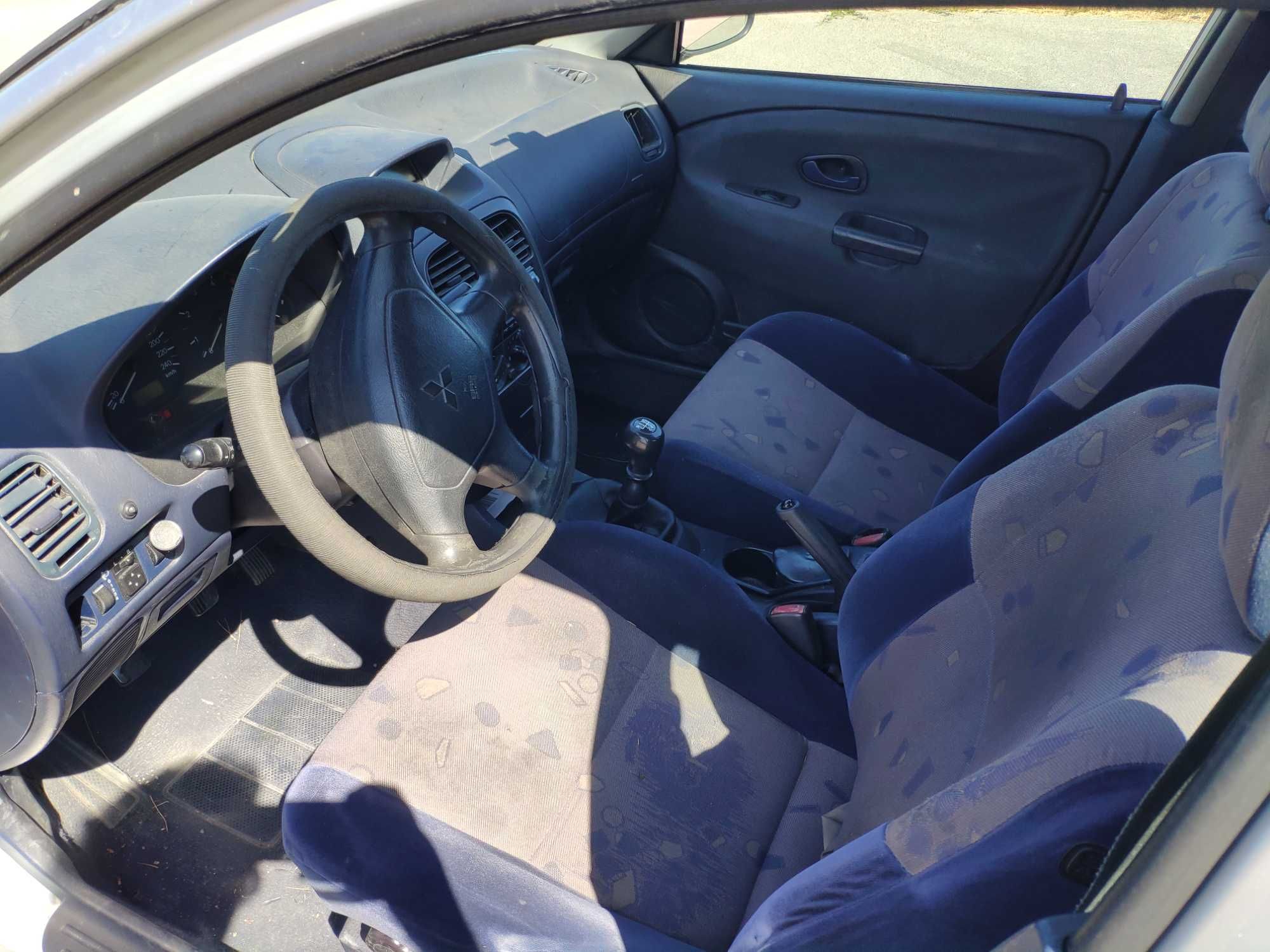 Mitsubishi Carisma 1.9 TD