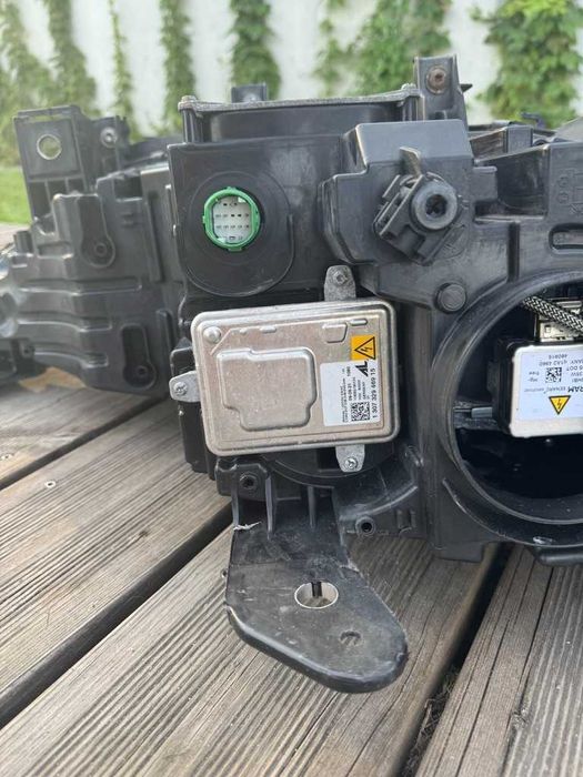Alfa Romeo Stelvio lampa lewa przód / Moduły / Bi xenon led / Części