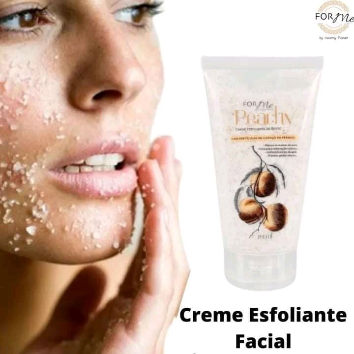 Esfoliante facial de caroço de pêssego produtos naturais