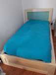 Cama usada para venda