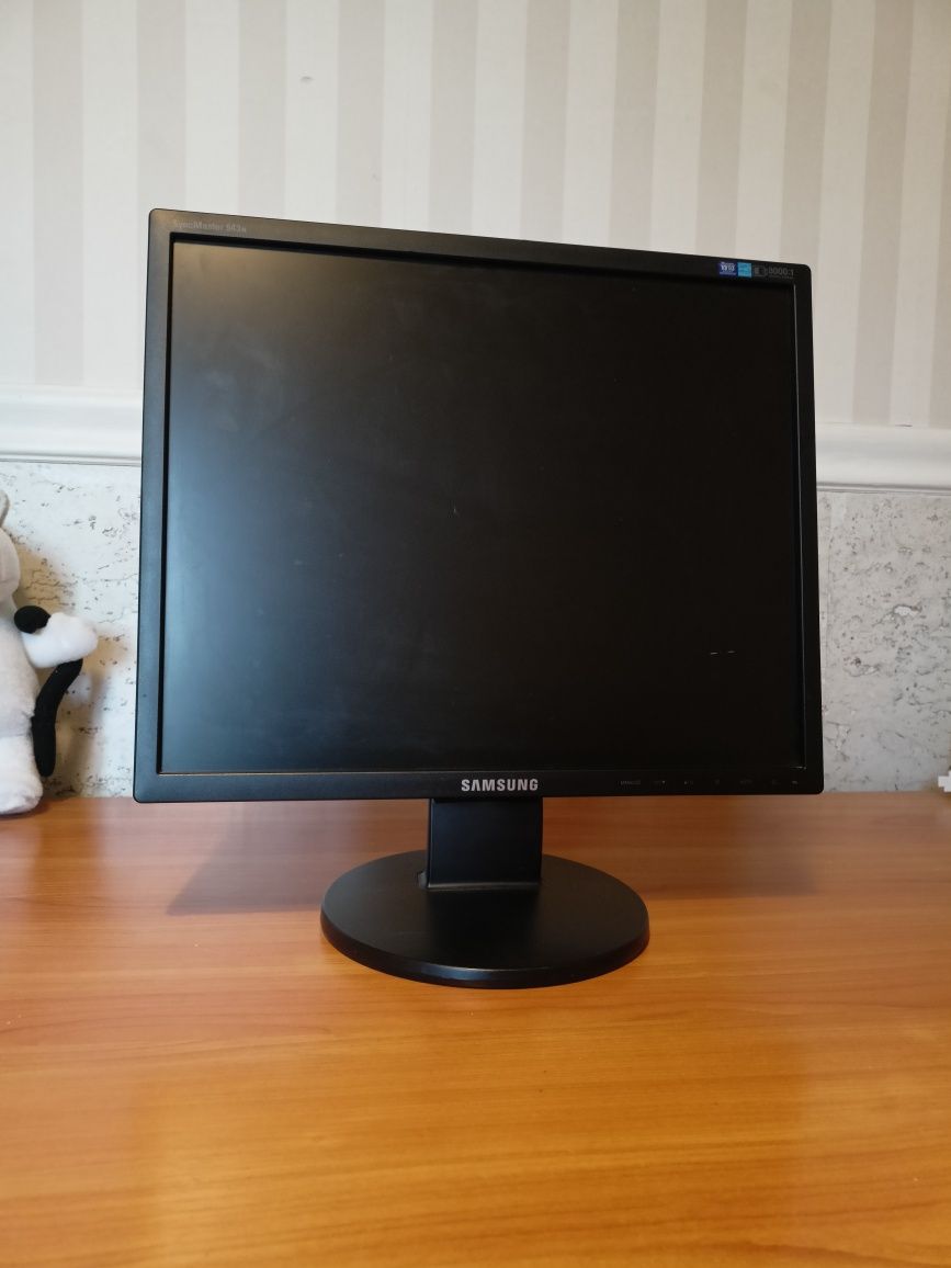 Монітор 19" Samsung SunsMaster 943n