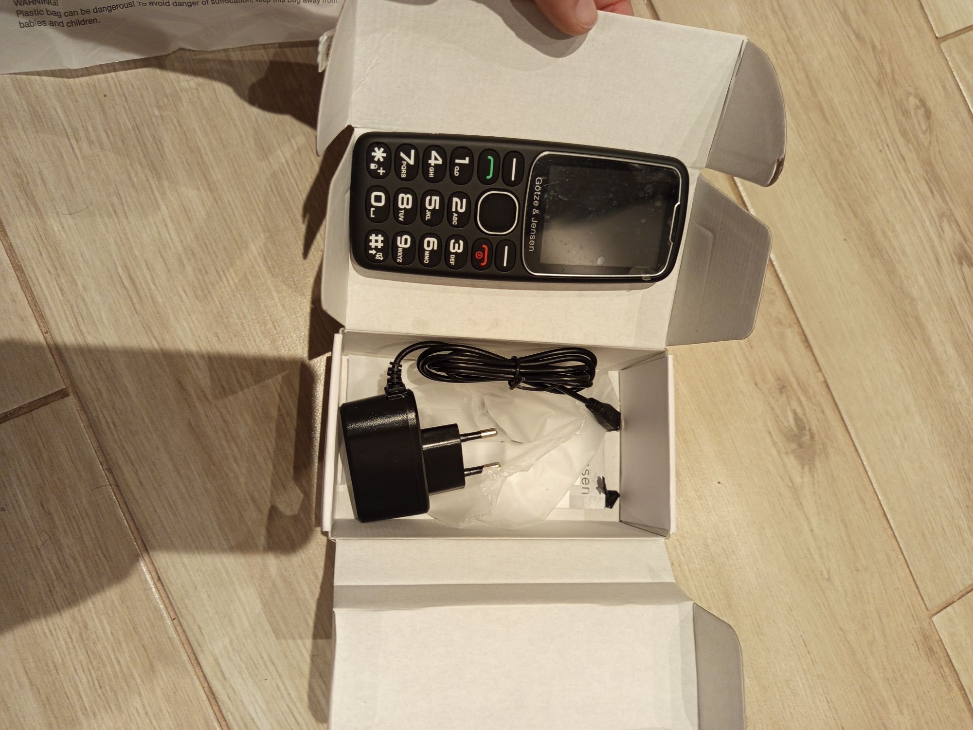 Telefon komórkowy