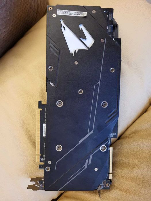 Intel I9 9900, RTX 2080 SUPER 8 GB, RAM: DDR 32GB, MOBA, PS