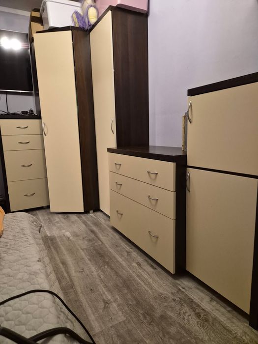 Meble do pokoju w bardzo dobrym stanie