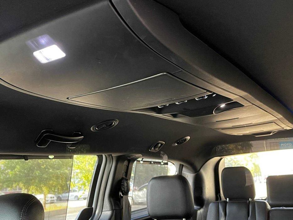 Dodge Grand Caravan 2017 7 мест автомат газ - бензин