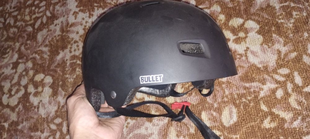 Шлем велосипедный bullet