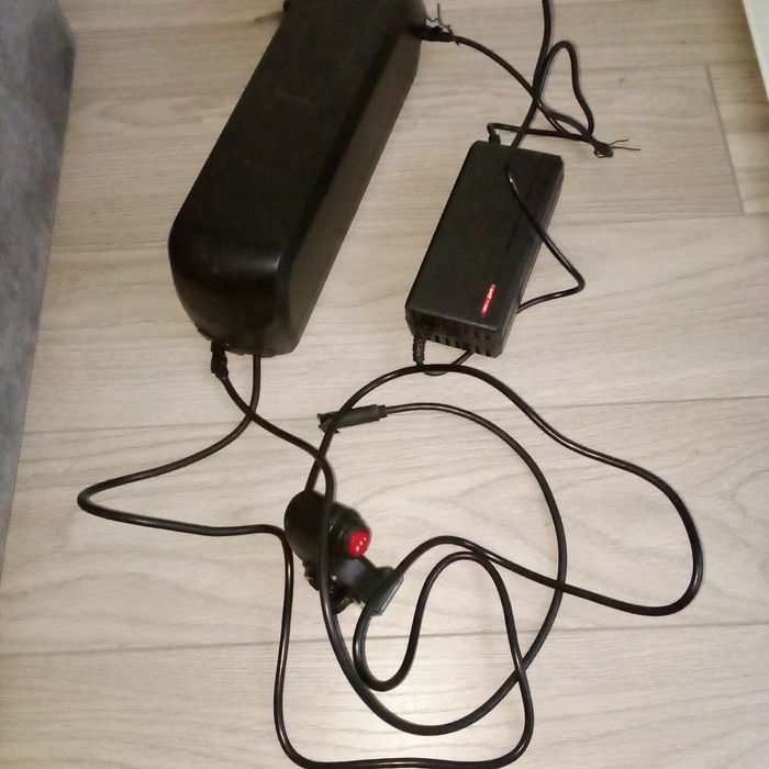 Комплект для електровелосипеда , акумулятор, контролер, ручка та інше