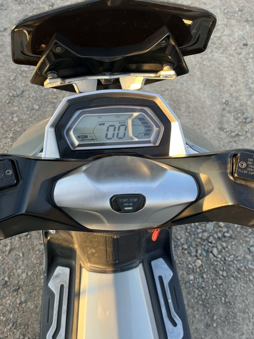 Електроскутер AIMA Tiger X6