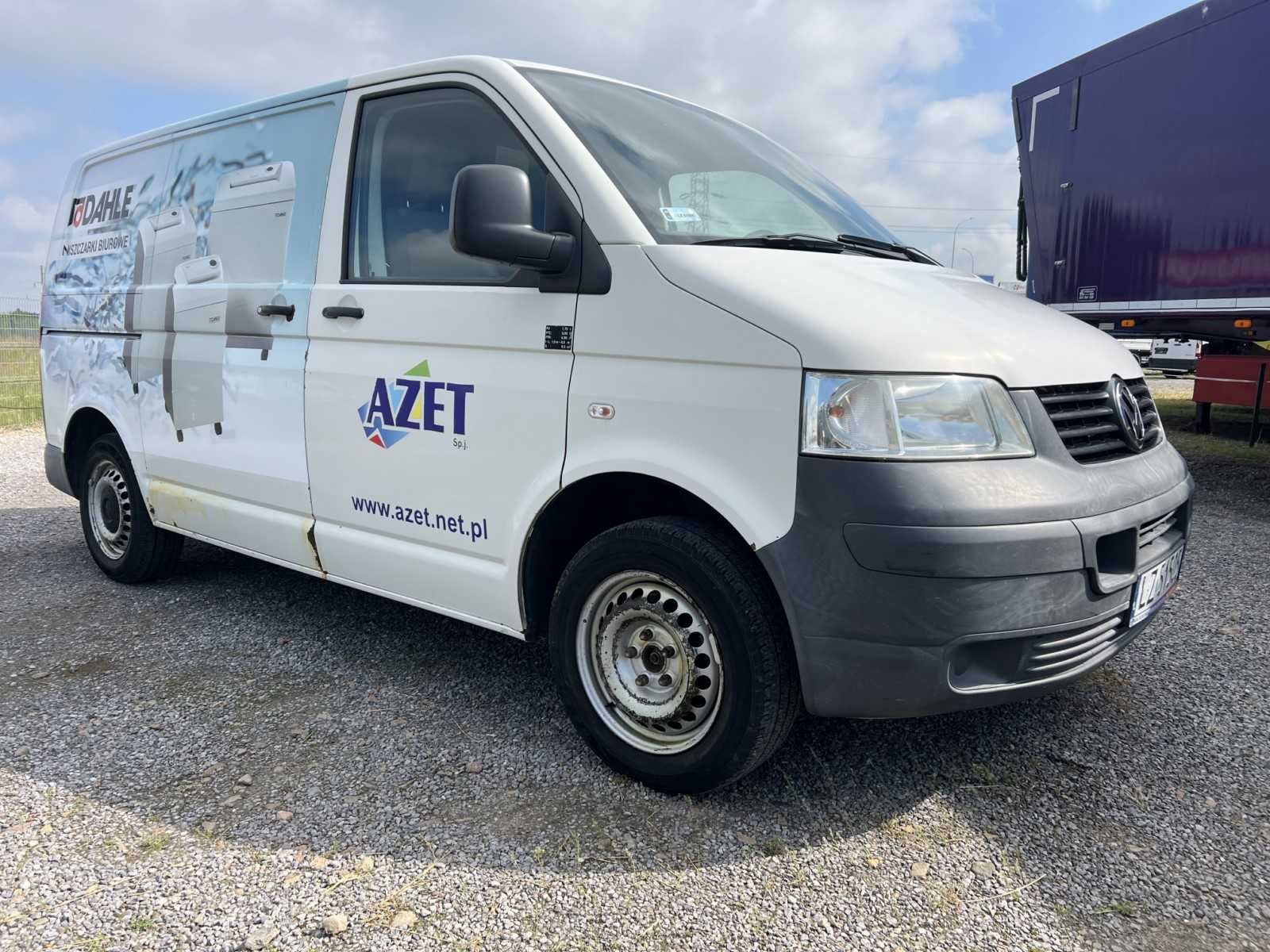 Volkswagen Transporter 1.9 TDI 102KM 2008 rok L1H1 clima