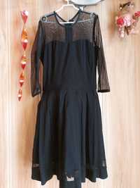 Czarna sukienka z siateczką XS