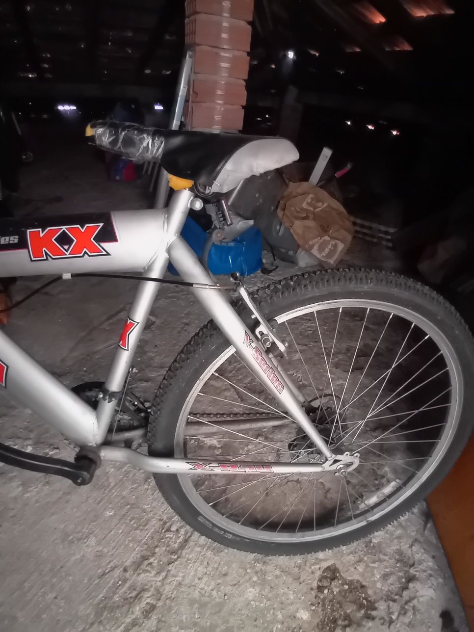 Tenho essa bicicleta para venda roda 24