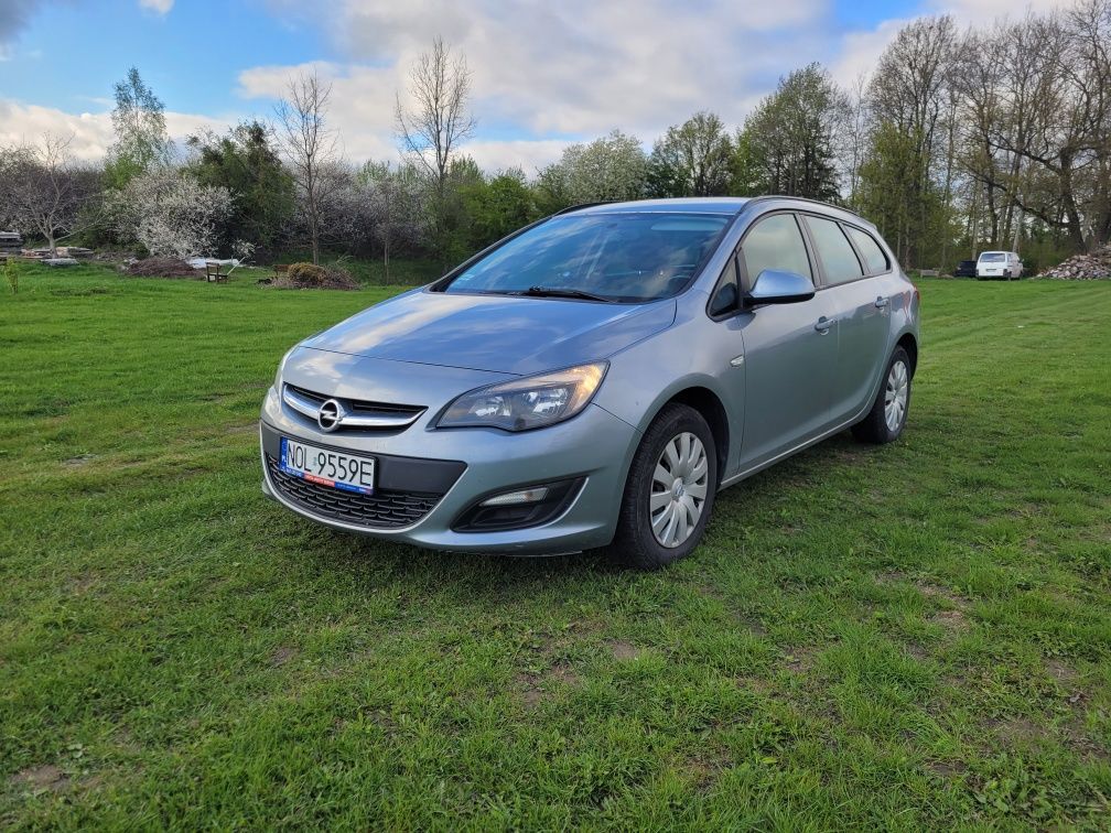 Opel Astra j 2014 1.7 cdti okazja stan bdb