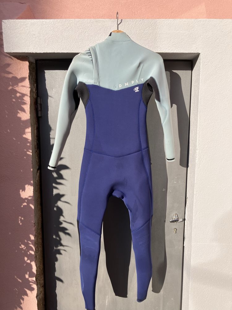 Fato de surf deeply 4.3