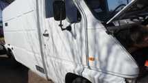 Renault Master mk1/Messenger maska przednia