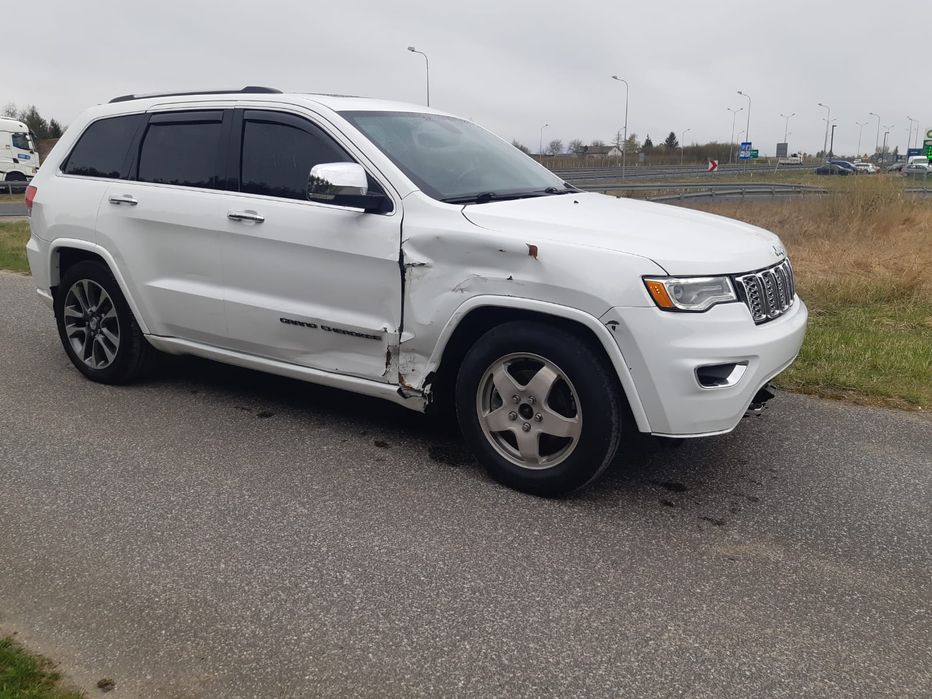 Jeep grand cherokee lift 3.6 automat overland