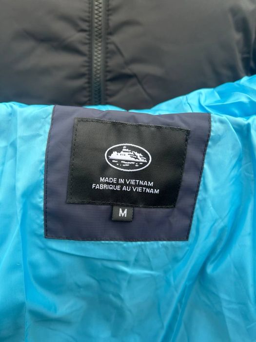 Пуховик Corteiz CORE-TEX