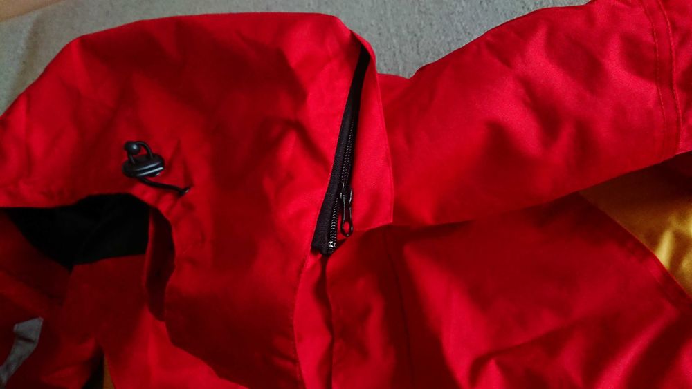 Kurtka z kapturem jesień/zima unisex S Shell Ferrari