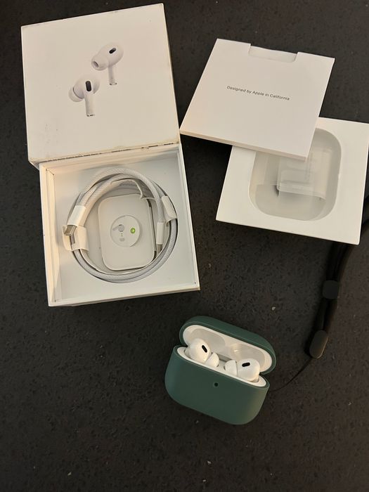 Apple AirPods Pro 2