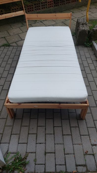 łóżko sosnowe ikea neiden 90x200 cm