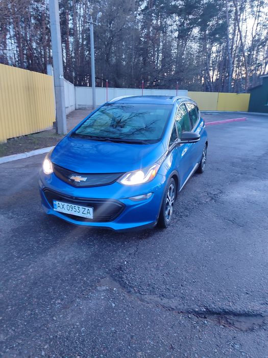 Оренда электромобиля Шевроле болт