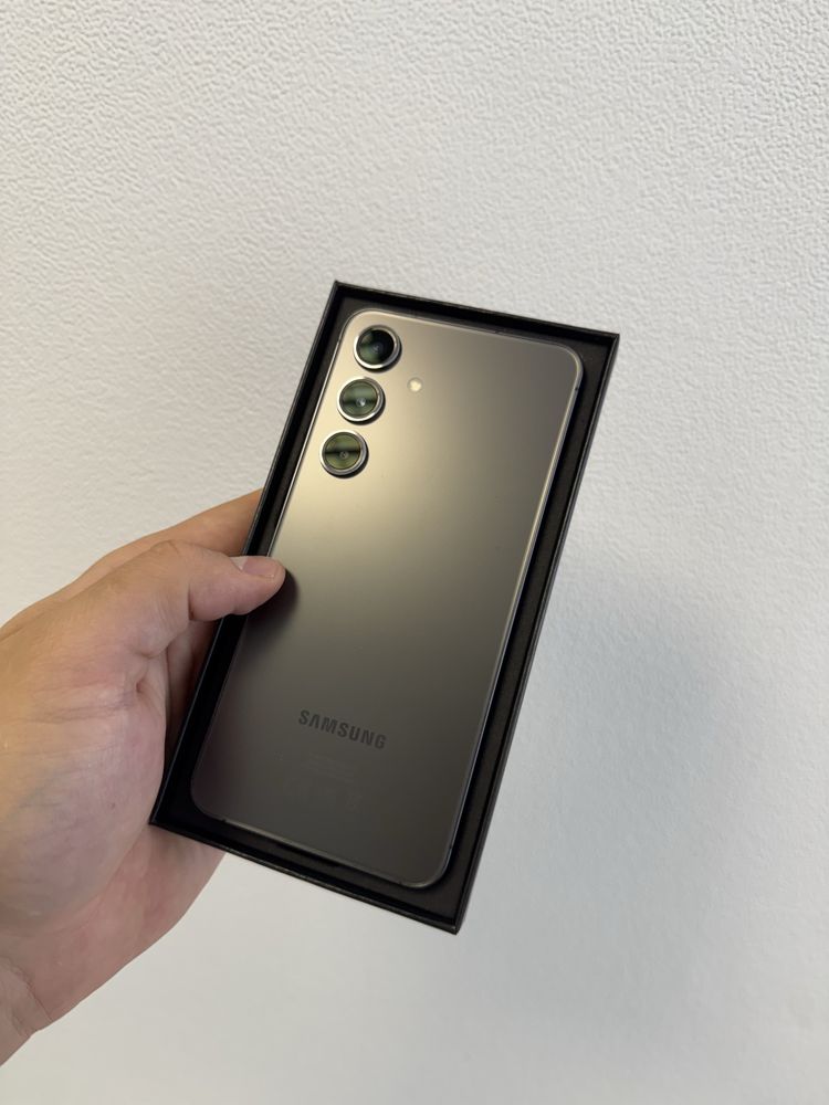 Samsung S24 8/128Gb нові Open Box 2 sim