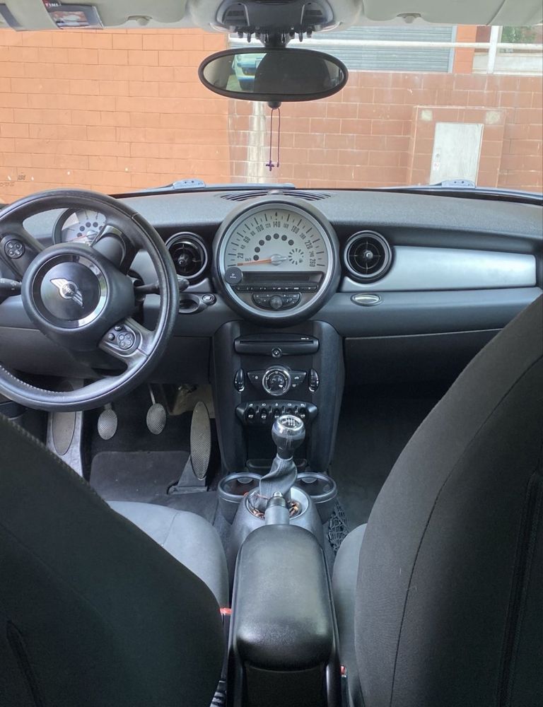 MINI Cooper D (R56) 2012