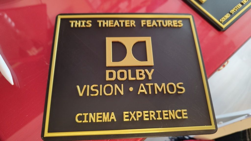 Placa Dolby Vision Atmos para Sala Multimédia