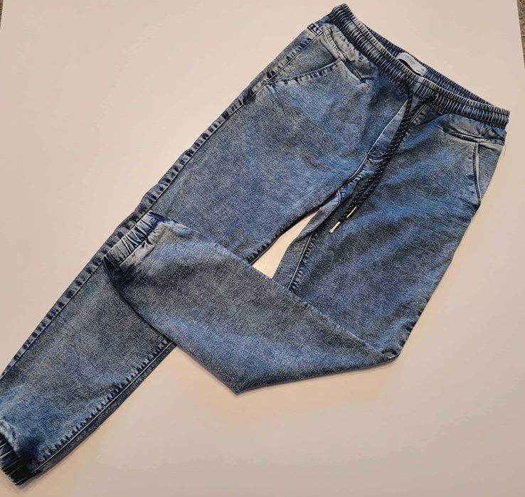 Jeansowe joggery damskie House