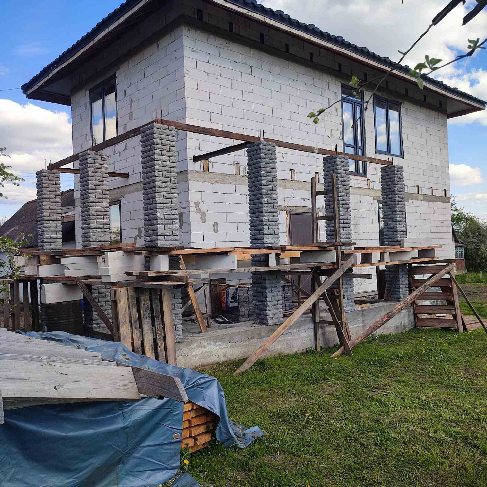 Продаж будинку, с Іванівка 140 кв м 17,5 сот землі