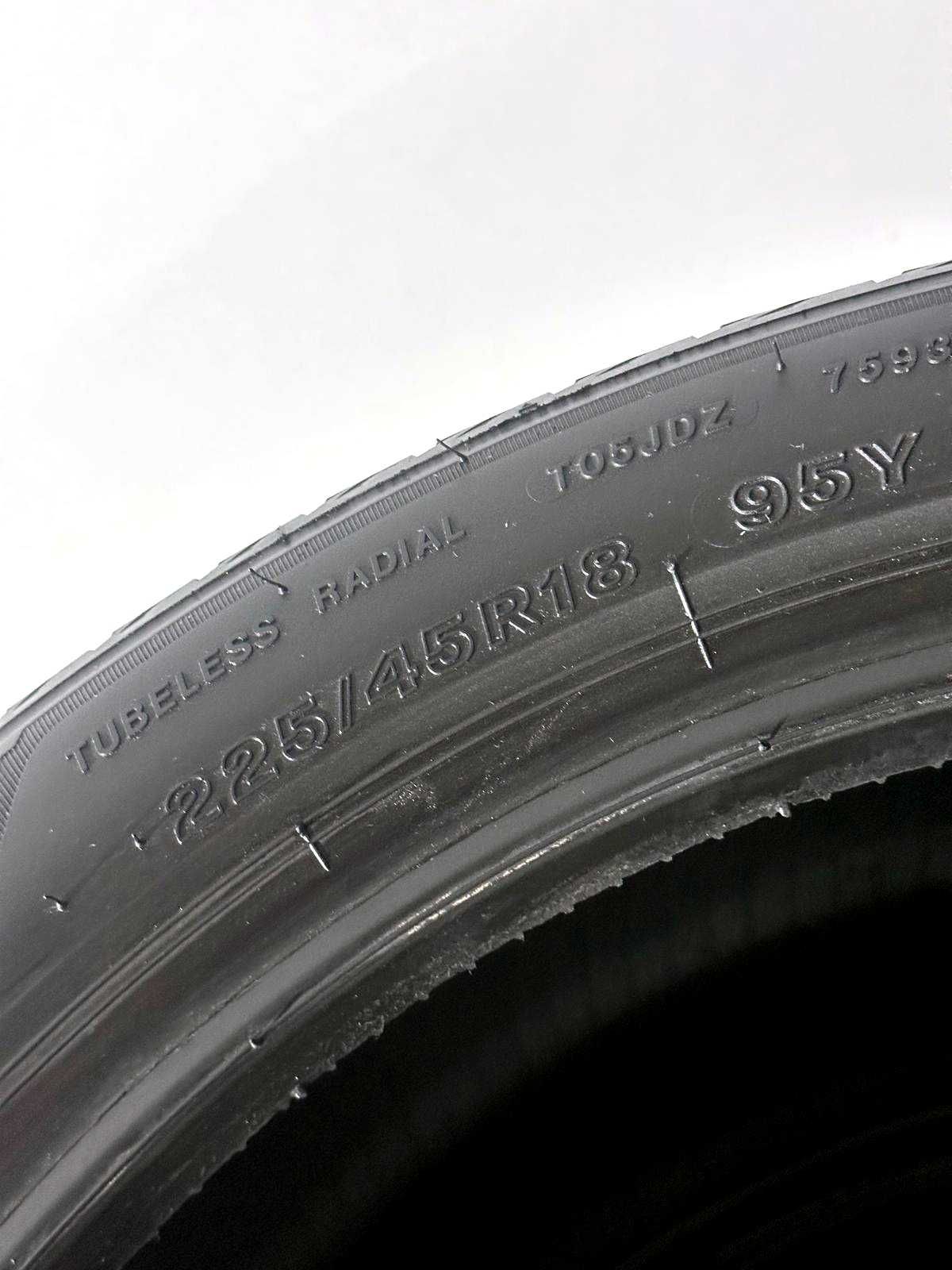 Pneus Bridgestone Turanza T005 - 225/45/18 - Excelentes