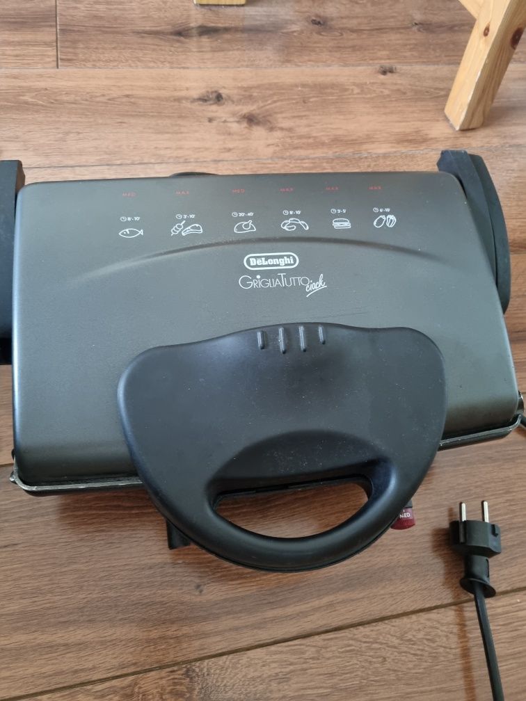 Grill domowy de longi
