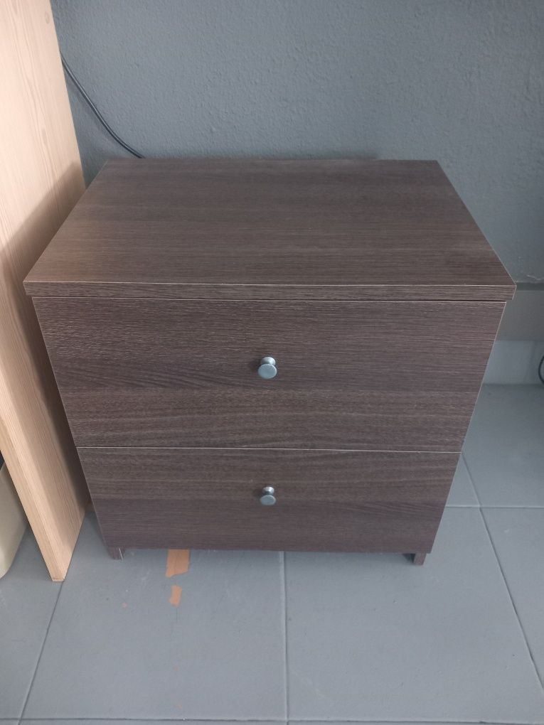 Mesa de cabeceira