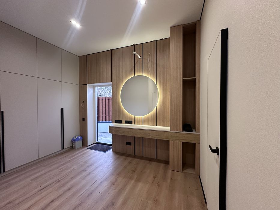 Дом с ремонтом метро Дарницкий Славутич Киев застройщик без %