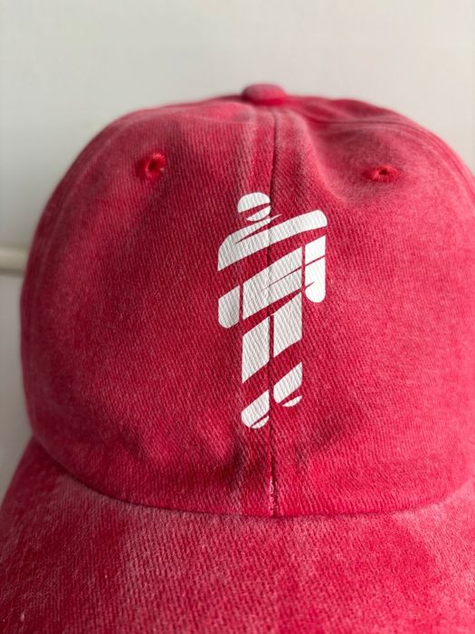 Czapka z daszkiem Billie Eilish Bad Guy czerwona prezent