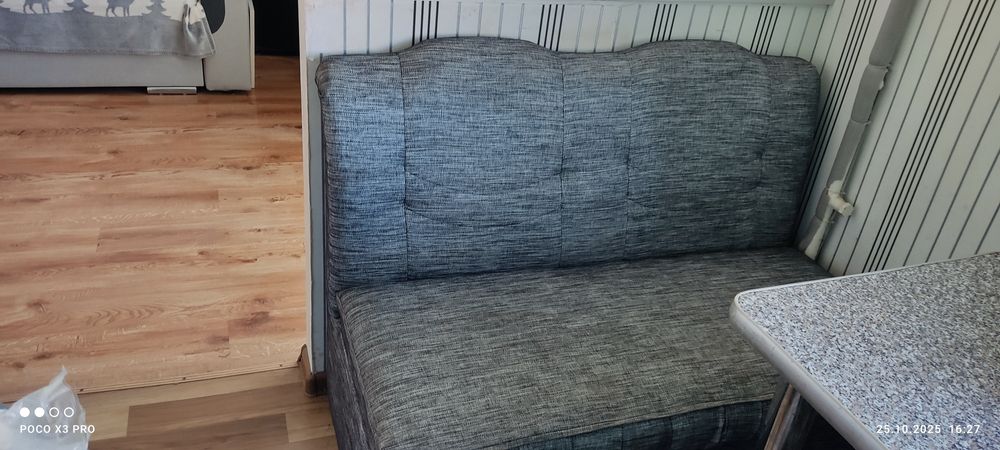 Продам диван на кухню