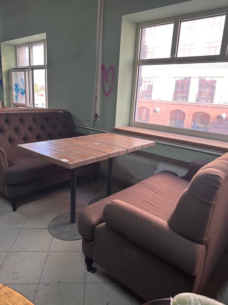 Столи, стільці, дивани, для ресторану, бару, кафе, диван, стіл