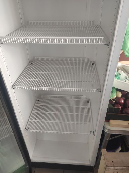 Продаю холодильник