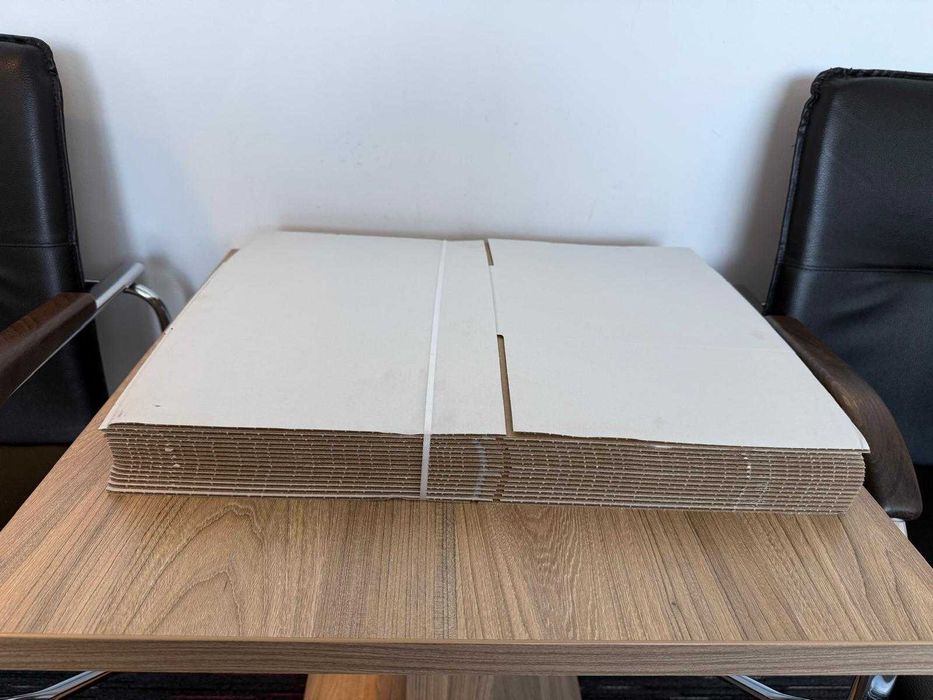 Kartony klapowe nowe 270x260x160 mm białe