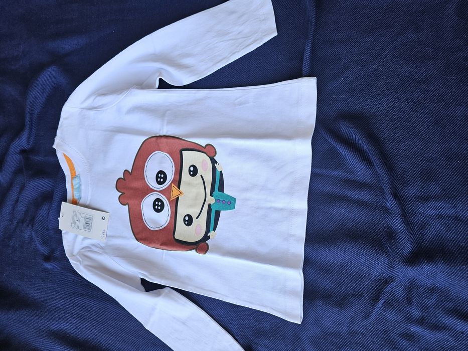 3 sweatshirt menino 4 Anos novas com etiqueta