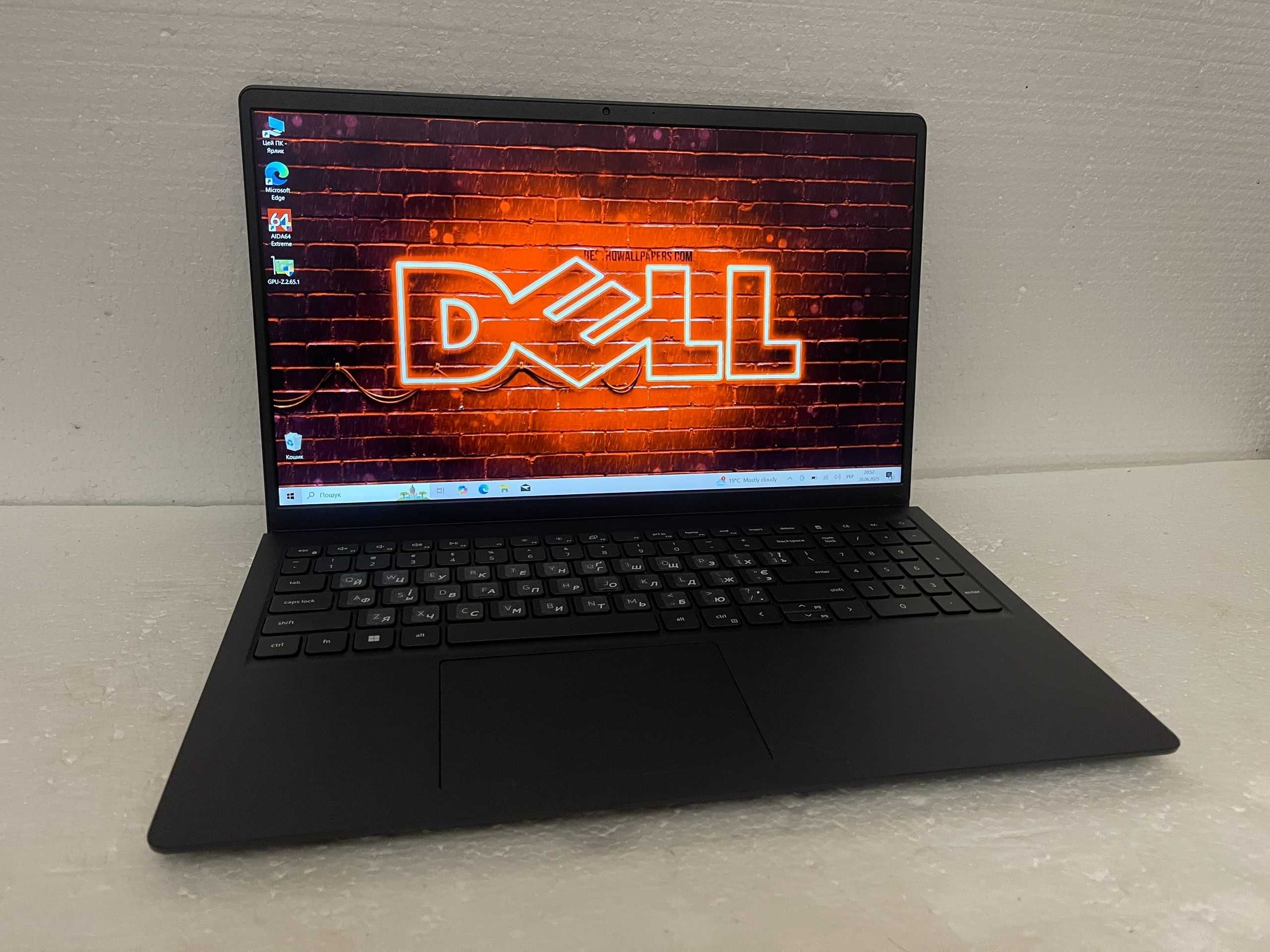 Игровой СВЕЖАК 2024!!  DELL 3511 + (Core i5 11" го покол.) + 16 RAM!!