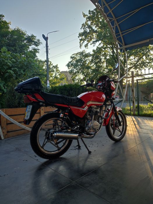 Мотоцикл Viper (zs  150j)