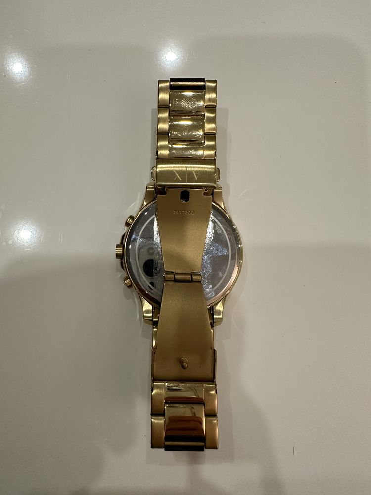 Relógio Armani Exchange Gold Metal Bracelet