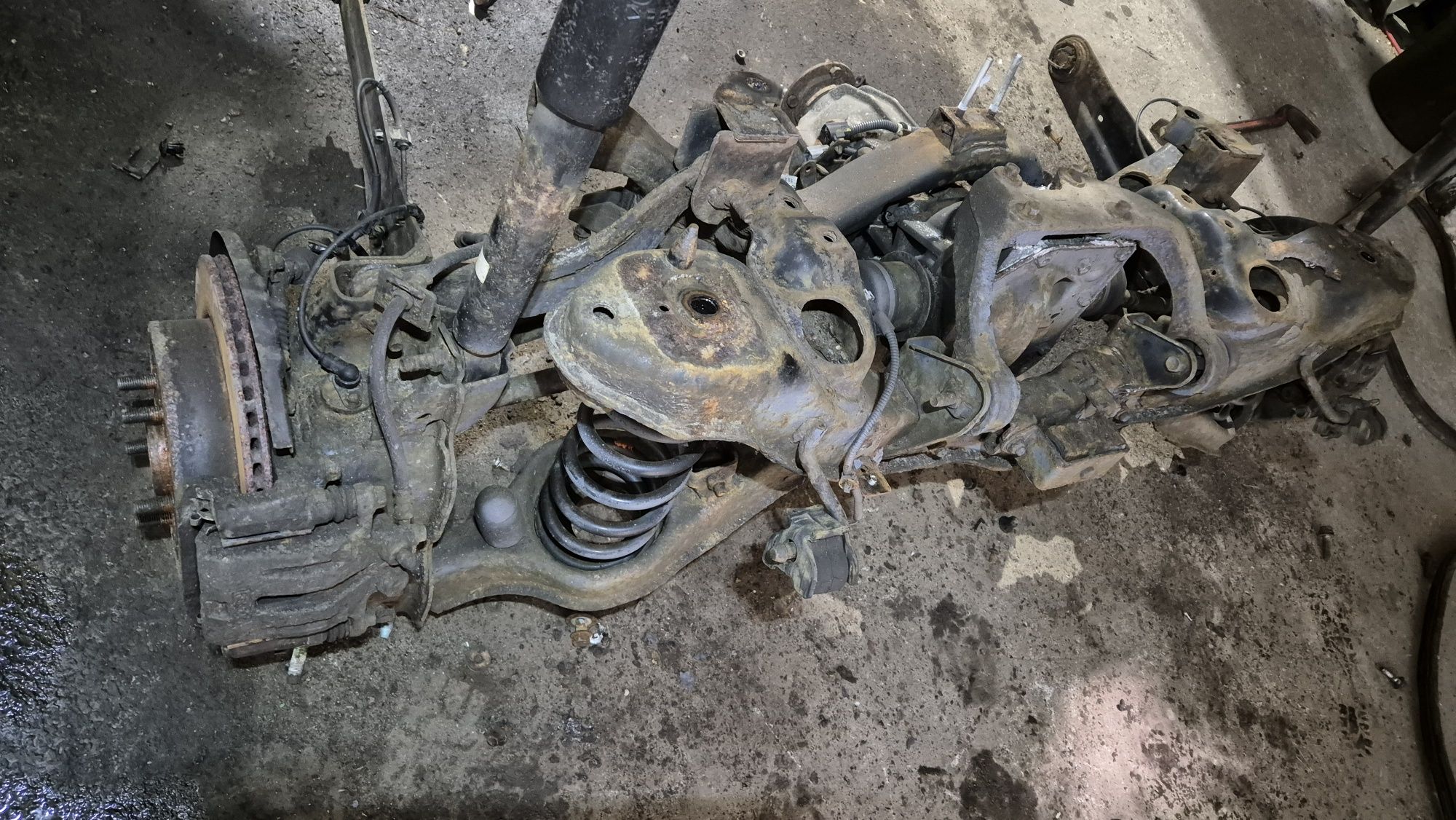 Belka most sanki zwrotnica tył mazda cx7 cx-7 Europa bdb stanie